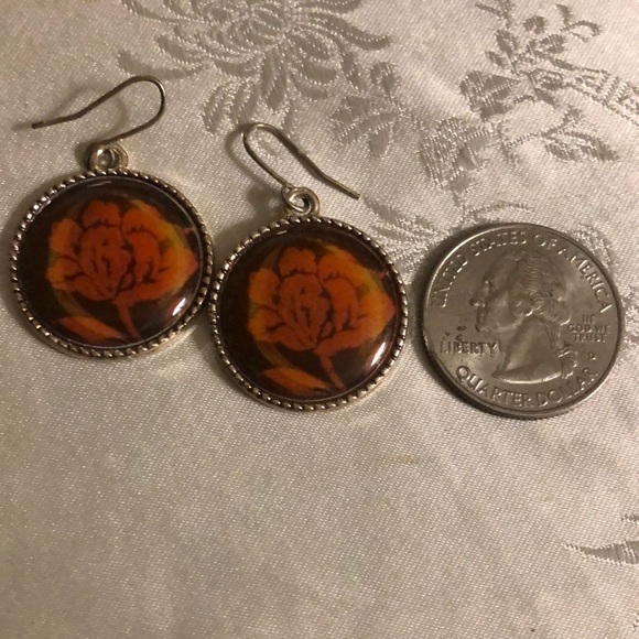 Vintage Rose Dangling Pierced Earrings - Picture 4 of 4